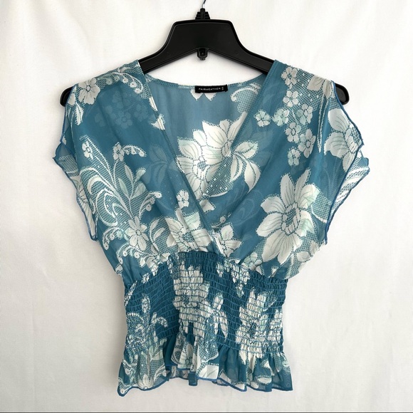 Blue and White Floral Sheer Top Y2K - Picture 5 of 6